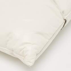 Pre Owned حقيبة بوتيغا فينيتا كبيرة الحجم بجلد إنتشياتو مبطن أبيض مع سحاب