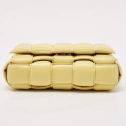 Pre Owned حقيبة كتف بوتيغا فينيتا كاسيت جلد مبطن أصفر بسلسلة