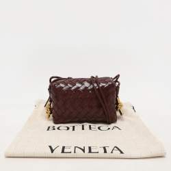 Pre Owned Bottega Veneta Burgundy Patent Leather Mini Loop Camera Crossbody Bag