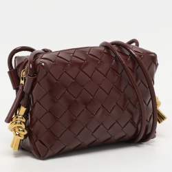 Pre Owned Bottega Veneta Burgundy Patent Leather Mini Loop Camera Crossbody Bag