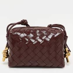 Pre Owned Bottega Veneta Burgundy Patent Leather Mini Loop Camera Crossbody Bag