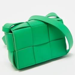 Pre Owned Bottega Veneta Green Intrecciato Leather Mini Candy Cassette Crossbody Bag