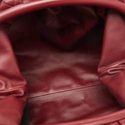 مملوكة مسبقًا Bottega Veneta Burgundy Intrecciato Leather Teen Pouch Clutch