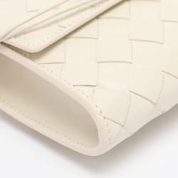 Pre Owned Bottega Veneta White Intrecciato Leather Andiamo Clutch