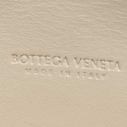 Pre Owned Bottega Veneta White Intrecciato Leather Andiamo Clutch