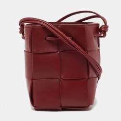 Pre Owned Bottega Veneta Red Intreccio Leather Mini Cassette Bucket Bag