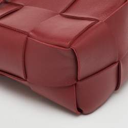 Pre Owned Bottega Veneta Red Intreccio Leather Mini Cassette Bucket Bag