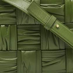 Pre Owned Bottega Veneta Green Plisse Intreccio Leather Cassette Shoulder Bag