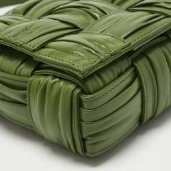 Pre Owned Bottega Veneta Green Plisse Intreccio Leather Cassette Shoulder Bag