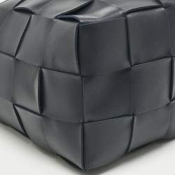 Pre Owned Bottega Veneta Navy Blue Intrecciato Leather Small Cassette Bucket Bag