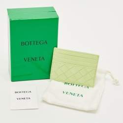 مملوكة مسبقًا حافظة بطاقات بوتيغا فينيتا جلد أنترشياتو أخضر فاتح