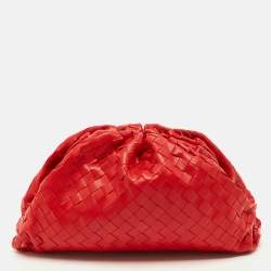 Pre Owned Bottega Veneta Classic The Pouch Red Intrecciato Leather Clutch
