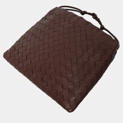 مملوكة مسبقًا Bottega Veneta Brown Leather Intrecciato Drawstring Clutch