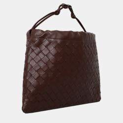 مملوكة مسبقًا Bottega Veneta Brown Leather Intrecciato Drawstring Clutch