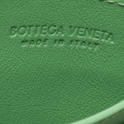 Pre Owned Bottega Veneta Green/Olive Green Intrecciato Leather Card Holder