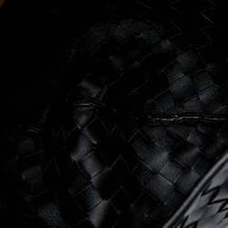 مملوكة مسبقًا Bottega Veneta Black Intrecciato Leather Small Sardine Hobo