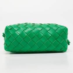 Pre Owned حقيبة كروس بوتيغا فينيتا ميني لوب كاميرا جلد إنترشياتو عنابي