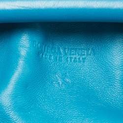 Pre Owned Bottega Veneta Blue Intrecciato Leather Mini The Pouch Bag