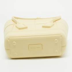 مملوكة مسبقًا Bottega Veneta Cream Rubber Mini Arco Tote