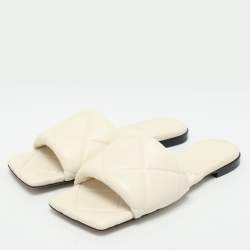Pre Owned Bottega Veneta Cream Leather Lido Flat Slides Size 37