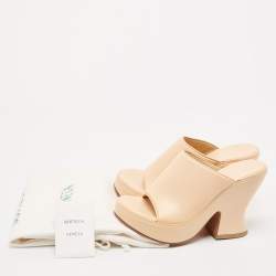 Pre Owned Bottega Veneta Beige Leather Slide Sandals Size 38