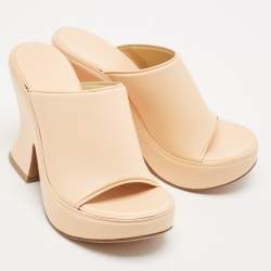 Pre Owned Bottega Veneta Beige Leather Slide Sandals Size 38