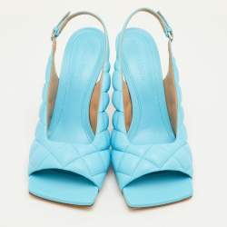 م ملوكة مسبقًا صندل بكعب بويتيغا فينيتا جلد مبطن أزرق مقاس 37