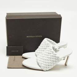 Pre Owned Bottega Veneta Lido Size 41 White Woven Leather Slide Sandals
