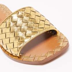 Pre Owned صندل فلات بوتيغا فينيتا رافيلو جلد انترشياتو ذهبي مقاس 36