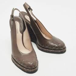 مملوكة مسبقًا Bottega Veneta Brown Leather Slingback Wedge Pumps Size 37