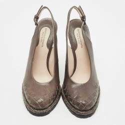 مملوكة مسبقًا Bottega Veneta Brown Leather Slingback Wedge Pumps Size 37