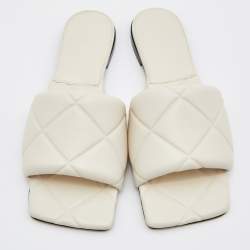 Pre Owned Bottega Veneta Beige Quilted Leather Lido Flat Slides Size 39