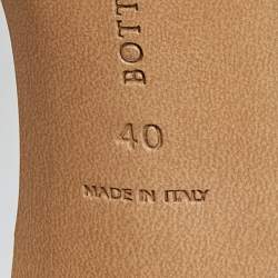 Pre Owned Bottega Veneta White Leather Quilted Slides Size 40