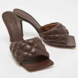 Pre Owned Bottega Veneta Brown Quilted Leather Slides Size 40
