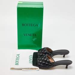 Pre Owned Bottega Veneta Black Quilted Leather  Slides Size  37