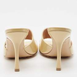 Pre Owned Bottega Veneta Beige Patent Stretch Mules Size 39