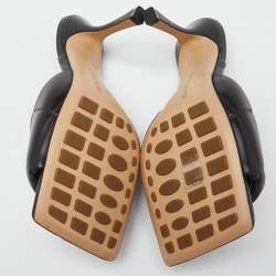 Pre Owned Bottega Veneta Black Quilted Leather Lido Slide Sandals Size 38