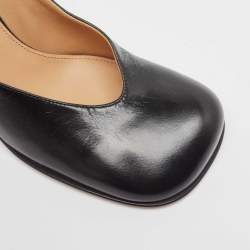 مملوكة مسبقًا Bottega Veneta Black Leather Square Toe Pumps Size 37