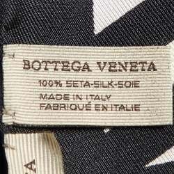 Pre Owned Bottega Veneta Black/Red Printed Silk Scarf