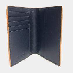 مملوكة مسبقًا Bottega Veneta Navy Blue Leather Mesh Passport Wallet