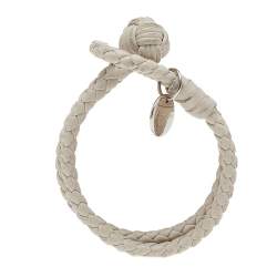 Pre Owned سوار بوتيغا فينيتا جلد إنترشياتو أبيض مجدول لفة مزدوجة بعقدة