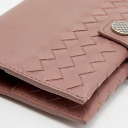 Bottega Veneta Mauve Intrecciato Leather Passport Holder