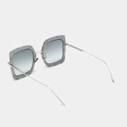 مملوكة مسبقًا Bottega Veneta Grey BV0209S Oversize Square Gradient Sunglasses