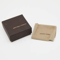 مملوكة مسبقًا Bottega Veneta Intrecciato Engraved Butterfly Charm Sterling Silver Bracelet S