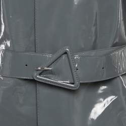 مملوكة مسبقًا معطف بوتيغا فينيتا جلد رمادي لامع بحزام مقاس صغير (سمول)