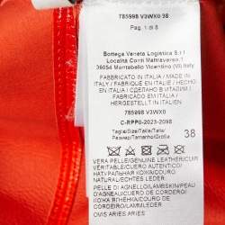 Pre Owned توب بوتيغا فينيتا جلد برتقالي متدرج مع رباط جانبي صغير