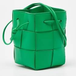 Pre Owned Bottega Veneta Green Intrecciato Leather Mini Cassette Bucket Bag