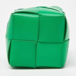 Pre Owned Bottega Veneta Green Intrecciato Leather Mini Cassette Bucket Bag