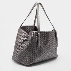 مملوكة مسبقًا Bottega Veneta Metallic Intrecciato Leather Cesta Tote