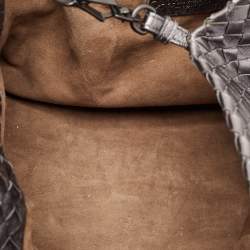 مملوكة مسبقًا Bottega Veneta Metallic Intrecciato Leather Cesta Tote